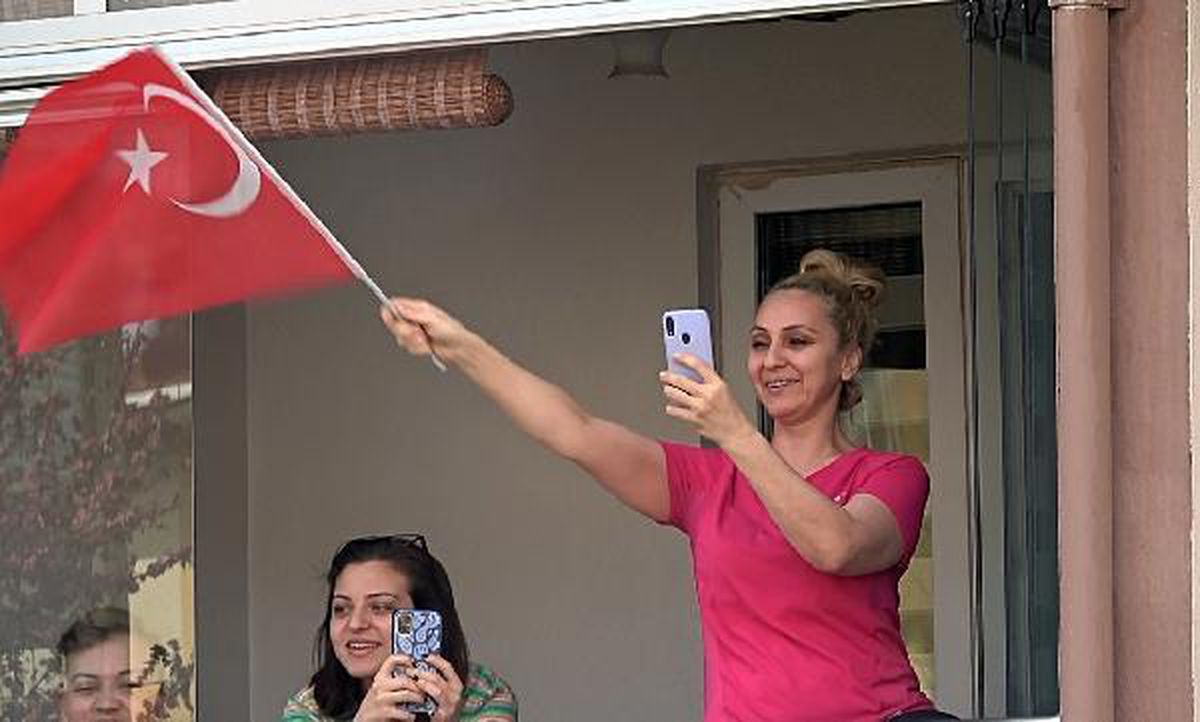 Düzce\'de çocuklar bando ile bayram coşkusunu yaşadı
