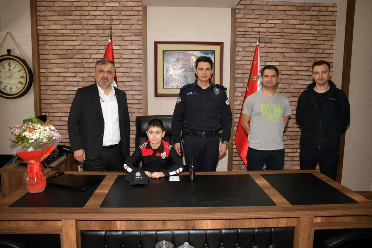 Emniyet Müdürü Aydemir, koltuğunu Yahya\'ya devretti