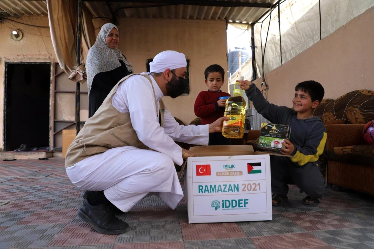 İnsana Değer Veren Dernekler Federasyonu, Gazze ve Yemen\'de 1000 aileye gıda kolisi dağıttı