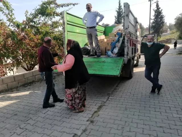 Hatay'da bir muhtar zenginden alıp fakire veriyor