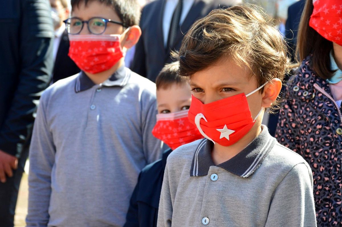 Karasu\'da 23 Nisan coşkusu