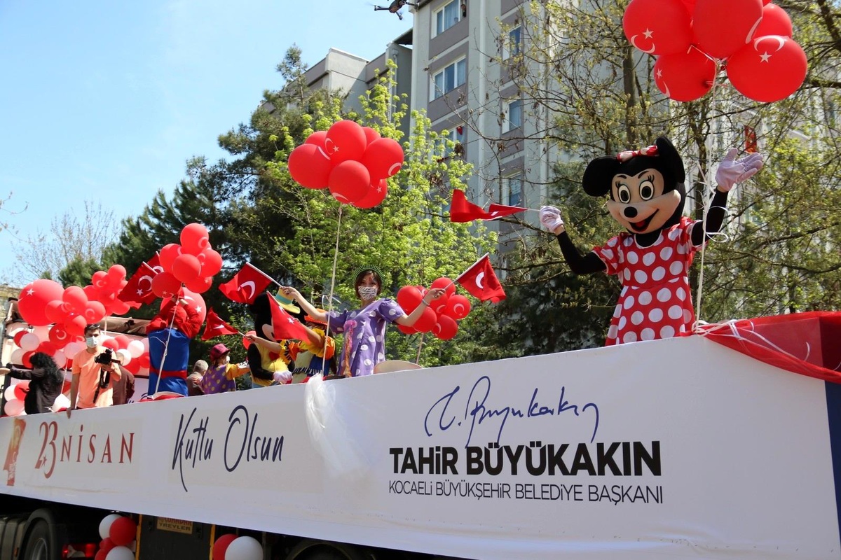 Son dakika haberleri! Şehir tiyatroları çocuklara bayram havası yaşattı