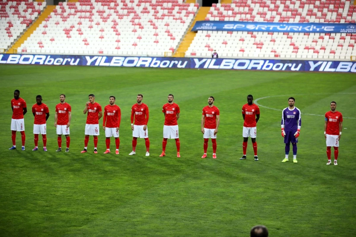 Sivasspor\'da Denizli maçı kadrosu açıklandı