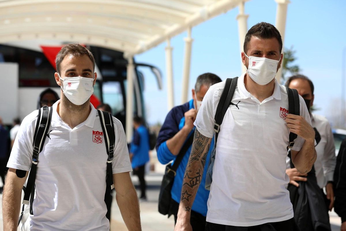 Sivasspor, Denizli\'ye ulaştı