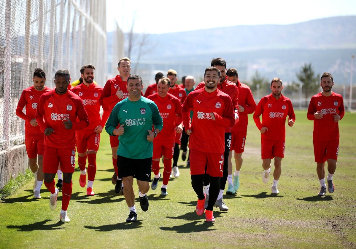Sivasspor, Denizlispor maçının hazırlıklarını tamamladı