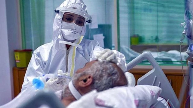 Son Dakika: Türkiye'de 23 Nisan günü koronavirüs nedeniyle 343 kişi vefat etti, 49 bin 438 yeni vaka tespit edildi - Son Dakika