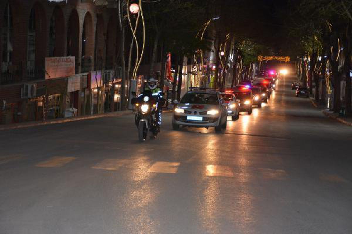 Tokat\'ta 23 Nisan konvoyu