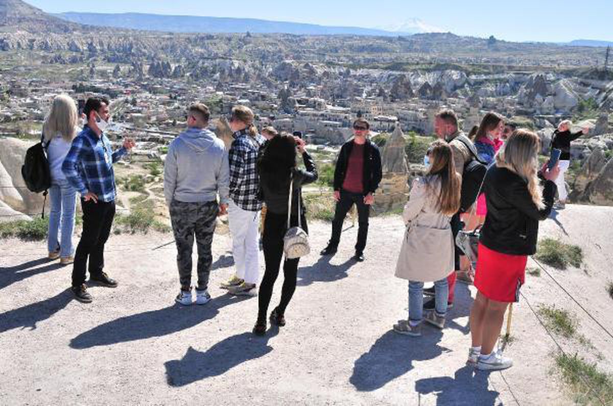 Turistlerin kısıtlamada Kapadokya turu