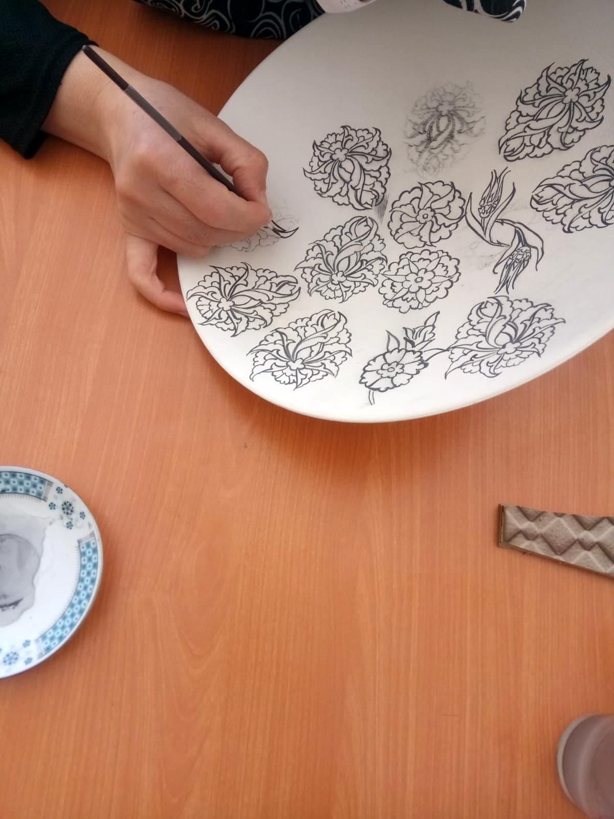 Çini kursu büyük ilgi görüyor