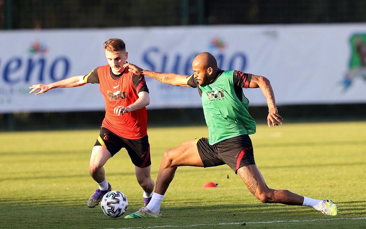 Galatasaray, Antalyaspor maçı hazırlıklarını tamamladı