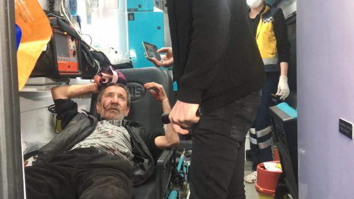 Husumetli kardeşlerin bıçaklı kavgası: 2 yaralı