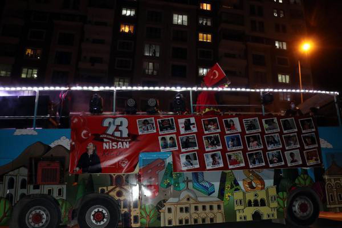 Kayseri\'de \'23 Nisan\' coşkusu