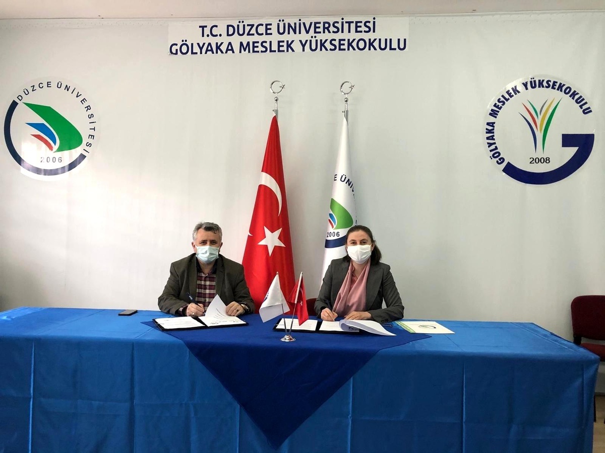 Meslek yüksekokulu öğrencileri Türkiye\'nin önde gelen yazılım şirketinde staj yapacak