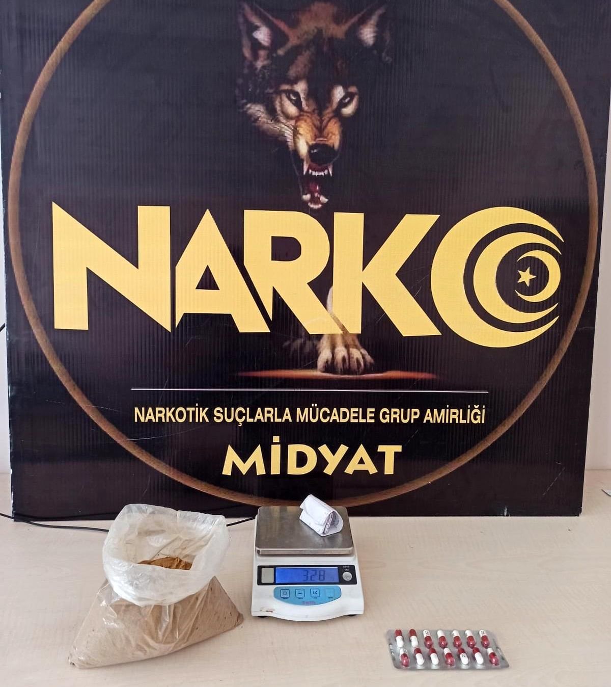 Midyat narkotik ekipleri uyuşturucu tacirlerine göz açtırmıyor