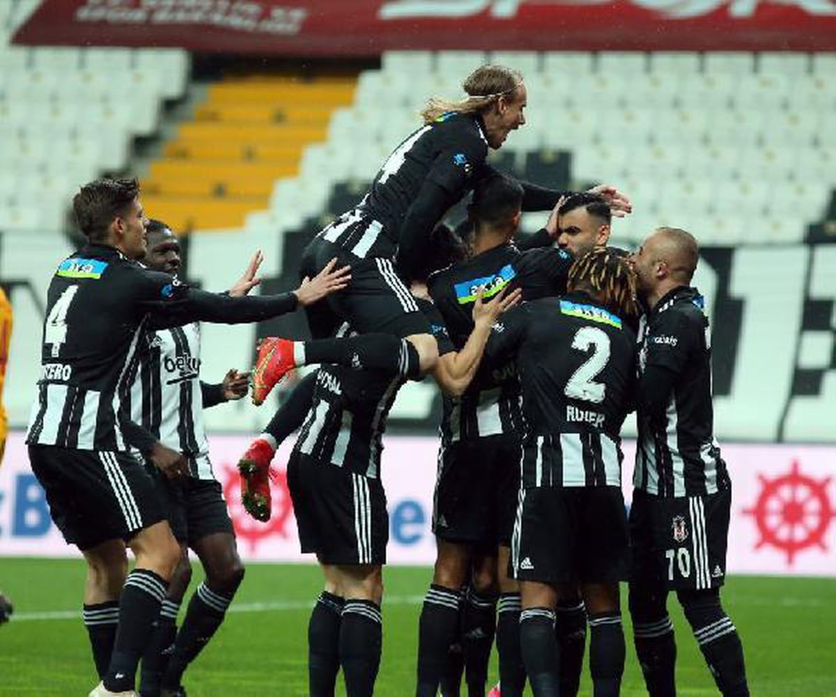 Beşiktaş \'lider benim\' dedi