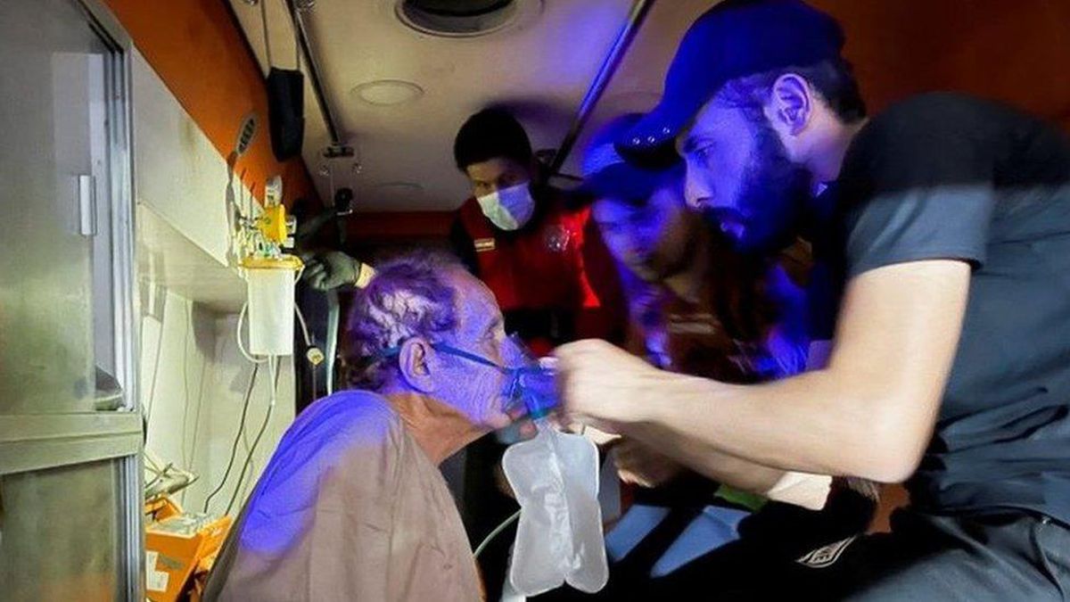 Irak\'ta Covid hastanesinde yangın: En az 82 ölü