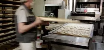 Pideye ilginç isim... Şaka maksatlı konulan 'korona pidesi' ismi, halk arasında yayılınca pidenin ismi 'Korona' kaldı