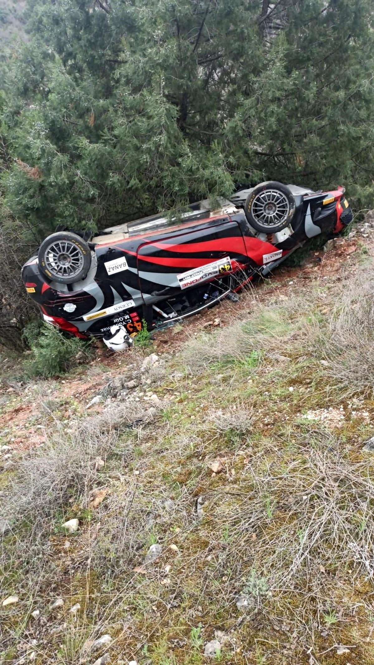 Son dakika haberleri | Rallide 3 ayrı kaza meydana geldi