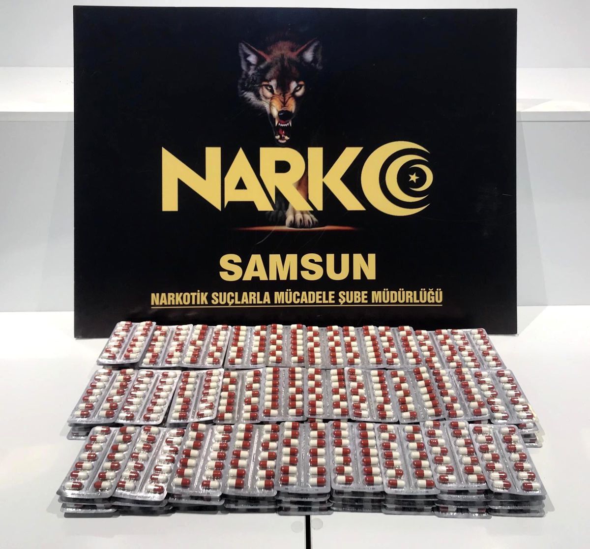 Samsun\'da 2 bin 212 adet uyuşturucu hap ele geçirildi