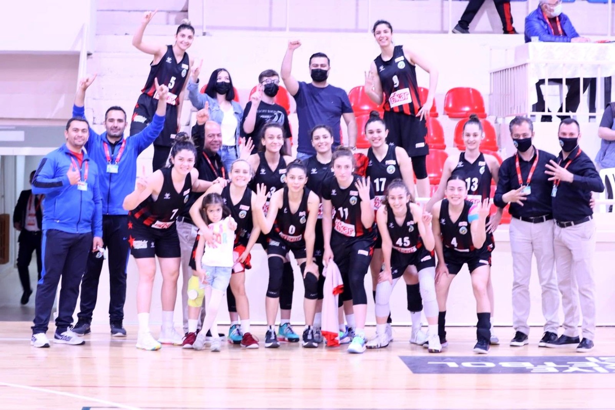 Turgutlu Belediyespor potada hız kesmiyor