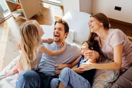 Uzman isimden ebeveynlere çocuklarıyla ilişkilerini düzeltecek 3 tavsiye Uzman isimden ebeveynlere çocuklarıyla ilişkilerini düzeltecek 3 tavsiye