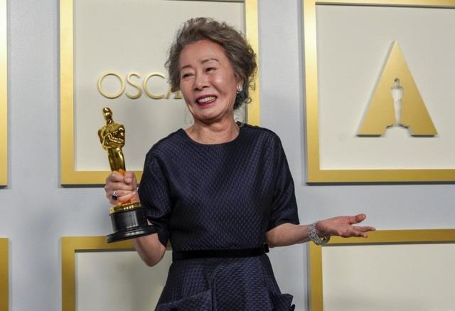 93. Oscar Ödülleri sahiplerini buldu! En iyi film ödülünü Nomadland kazandı