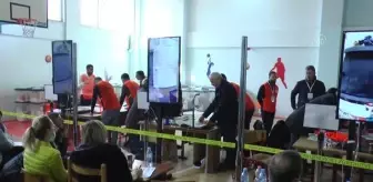 Son dakika haber: Arnavutluk'taki genel seçimi Başbakan Edi Rama'nın partisi önde götürüyor