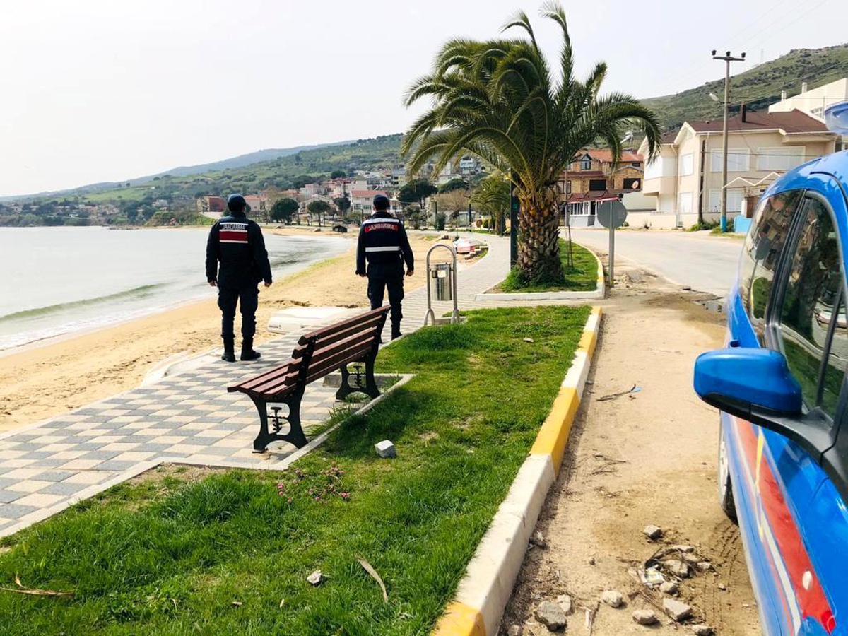 Balıkesir\'de sokağa çıkma yasağını ihlal eden 721 kişiye para cezası