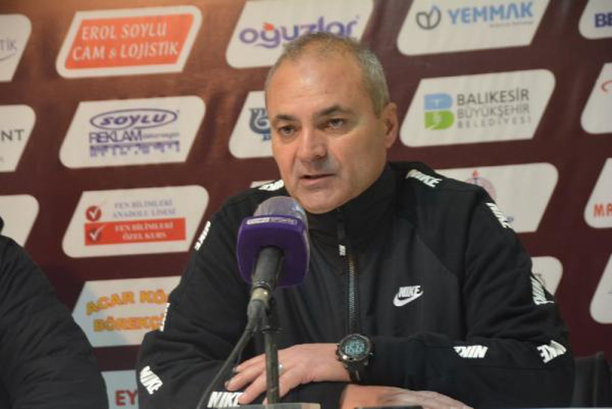 Bandırmaspor\'da teknik direktör Erkan Sözeri ile yollar ayrıldı