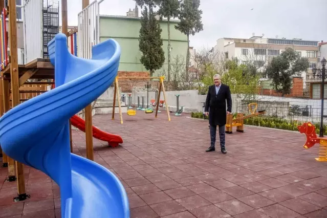 Karacabey'de Osmanlı motifleri taşıyan parkta sona doğru