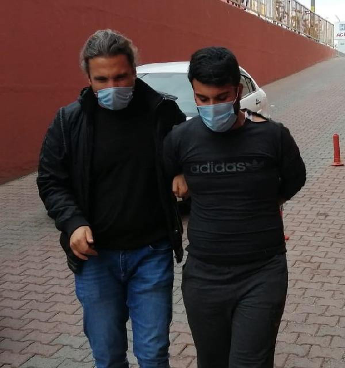 Kayseri\'de uyuşturucu ile yakalanan şüpheli tutuklandı