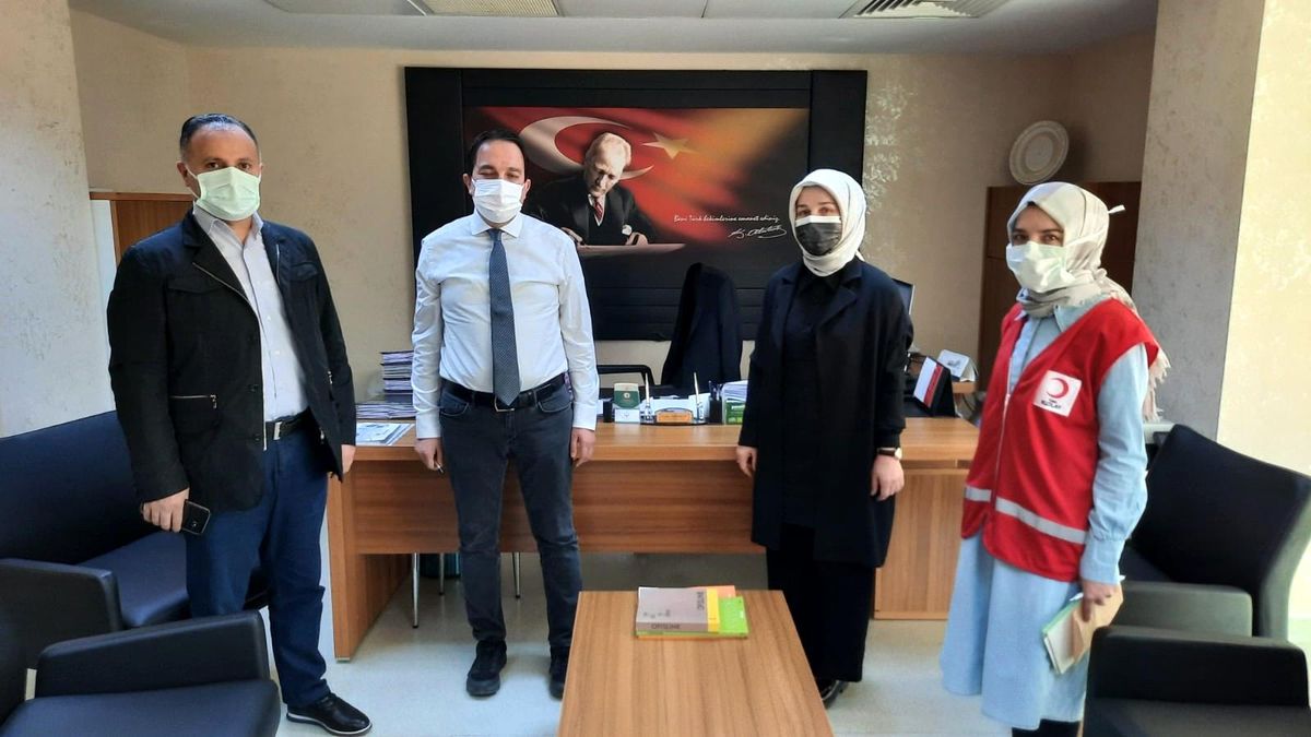 Kızılay\'dan hastalara anlamlı yardım