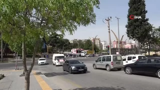 Mardin'de 82 saatlik kısıtlamanın ardından hareketlilik başladı
