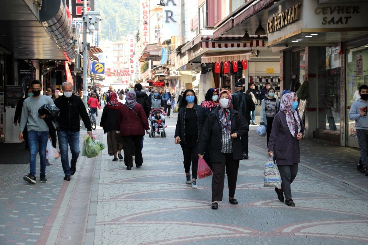 Tedbirler etkili oldu, Aydın\'da vaka artış hızında düşüş devam ediyor