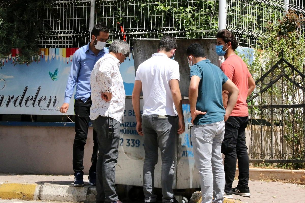 Antalya\'da çöp konteynerinde cenin bulundu
