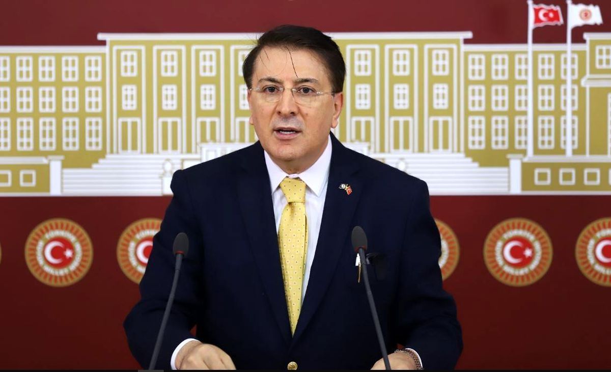 Aydemir: "Amerika dönsün aynaya baksın"