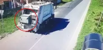 Çöp aracına yüklenerek götürülen konteyner, 2 belediye arasında krize yol açtı