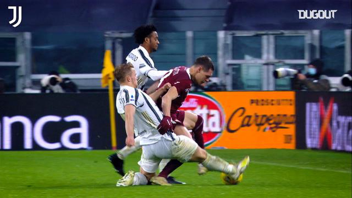 De Ligt\'in 2020-21 Serie A Sezonunda Yaptığı En İyi Müdahaleler