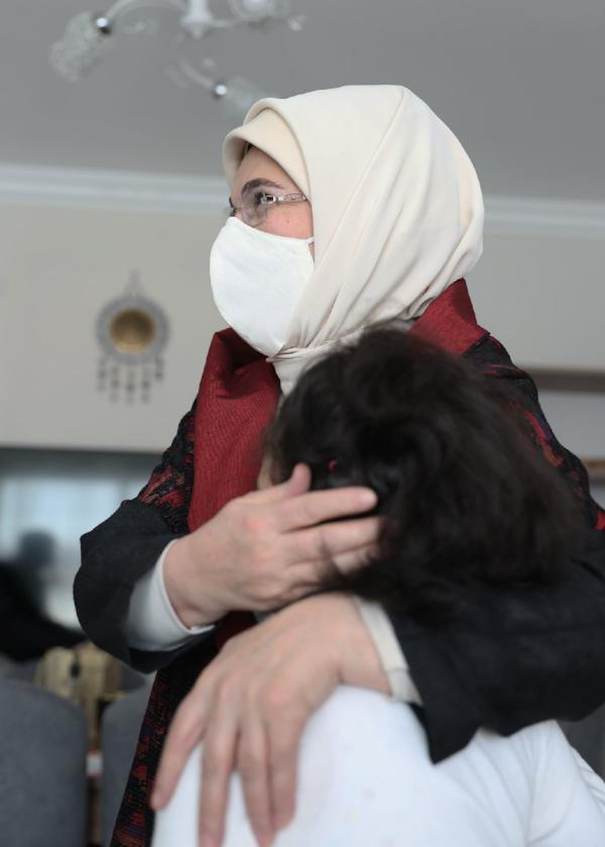 Son dakika haberleri | Emine Erdoğan, sevgi evinde çocuklarla bir araya geldi