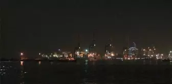 İstanbul'da sahil kesimlerinde hissedilen gaz kokusu paniğe neden oldu