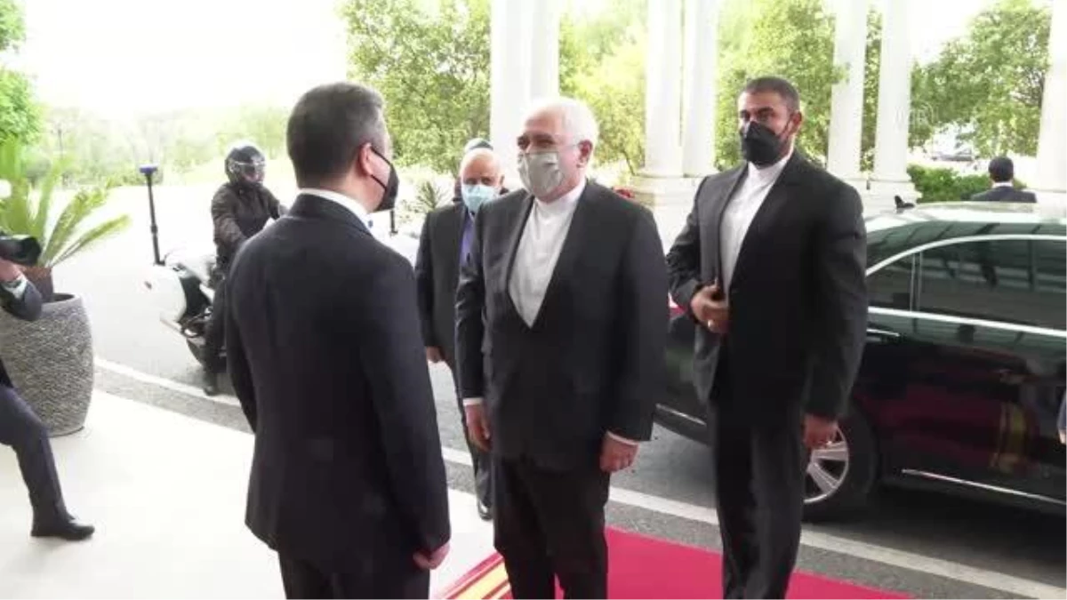 Son dakika haber: İran Dışişleri Bakanı Zarif, IKBY Başbakanı Barzani ile görüştü