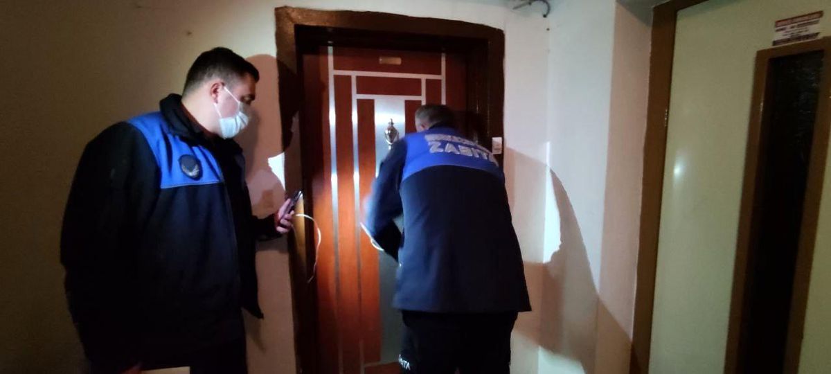 İş merkezinde kumar oynayanlara suçüstü