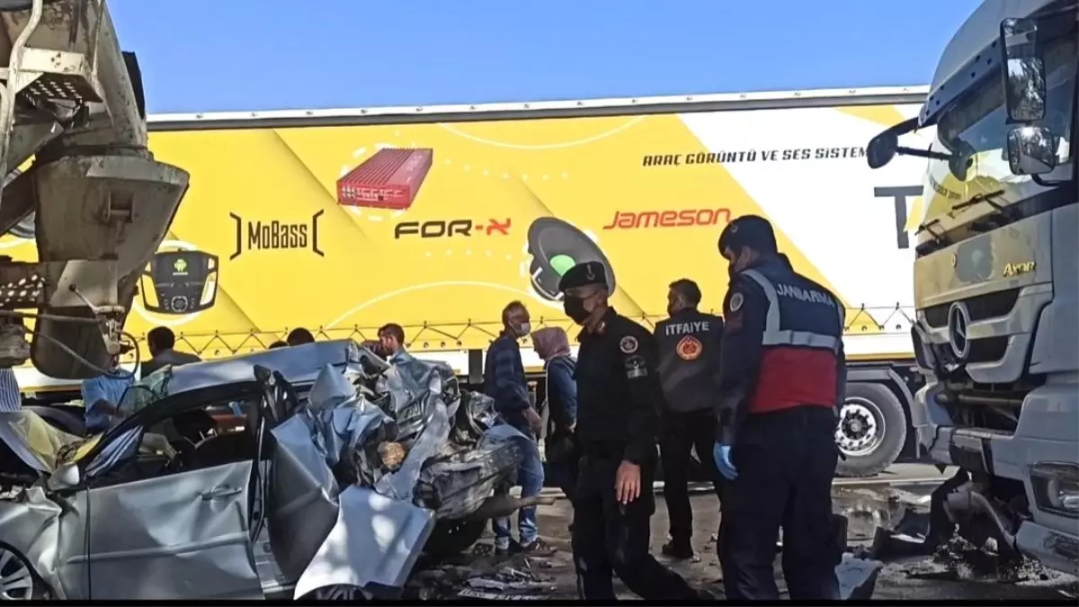 Kahramanmaraş\'ta zincirleme kaza: 4 yaralı