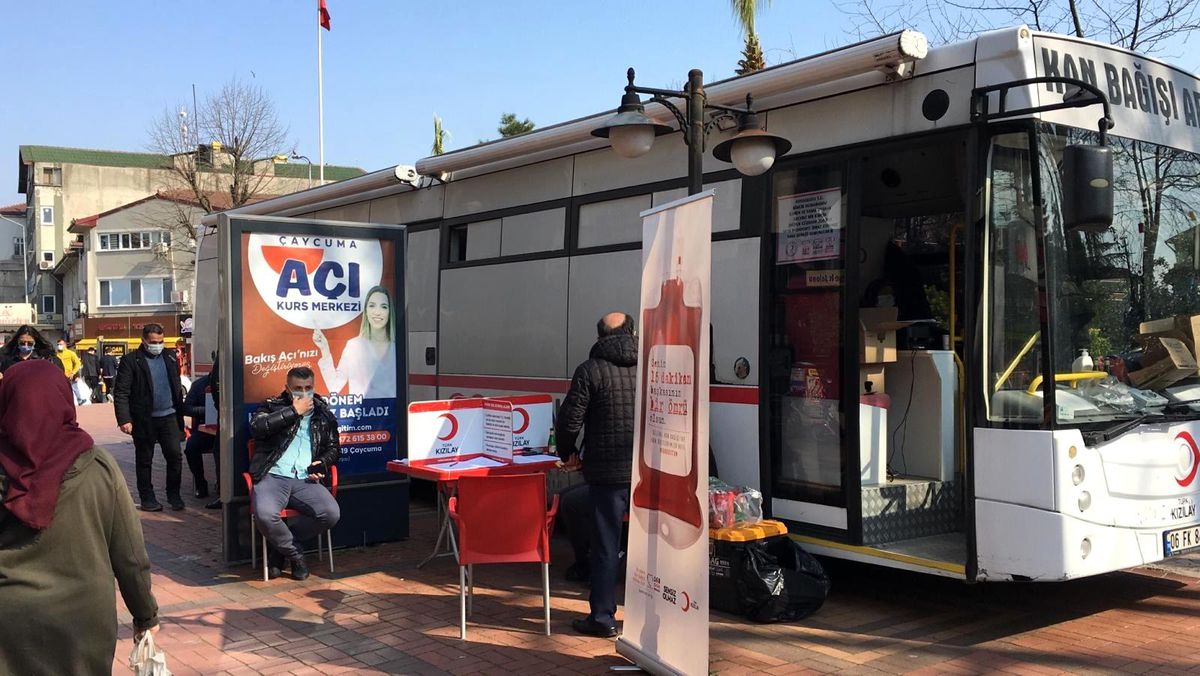 Kızılay kan bağışçılarını bekliyor