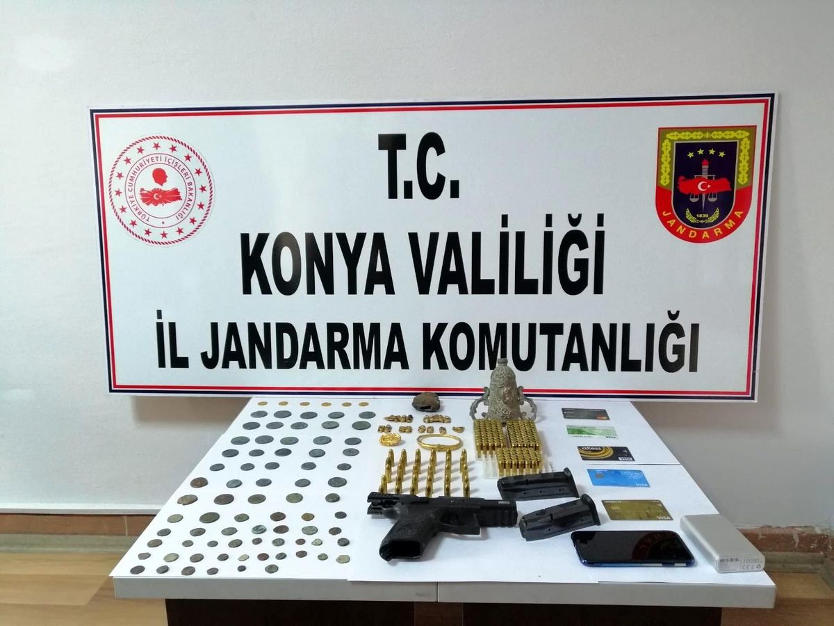 Konya\'da 91 adet tarihi eser ele geçirildi