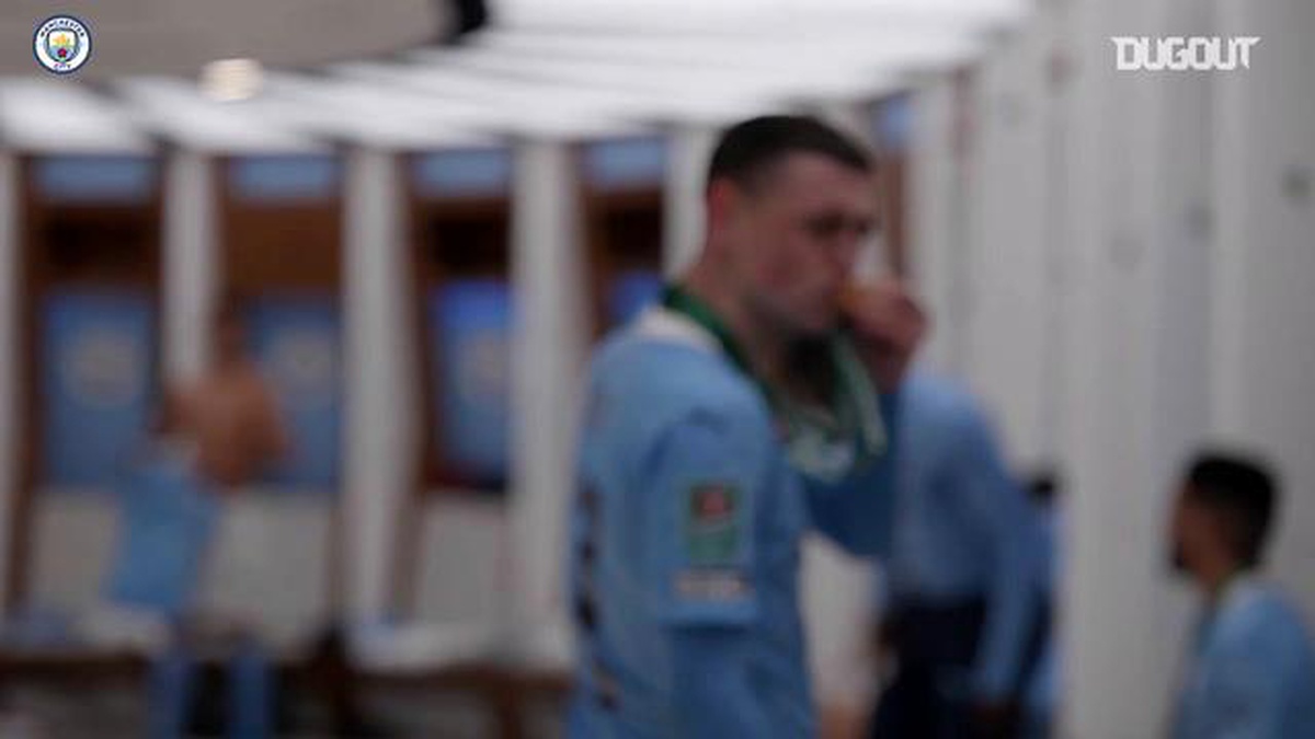 Lig Kupası Galibiyetinin Ardından City\'li Oyuncuların Soyunma Odası Sevinçleri