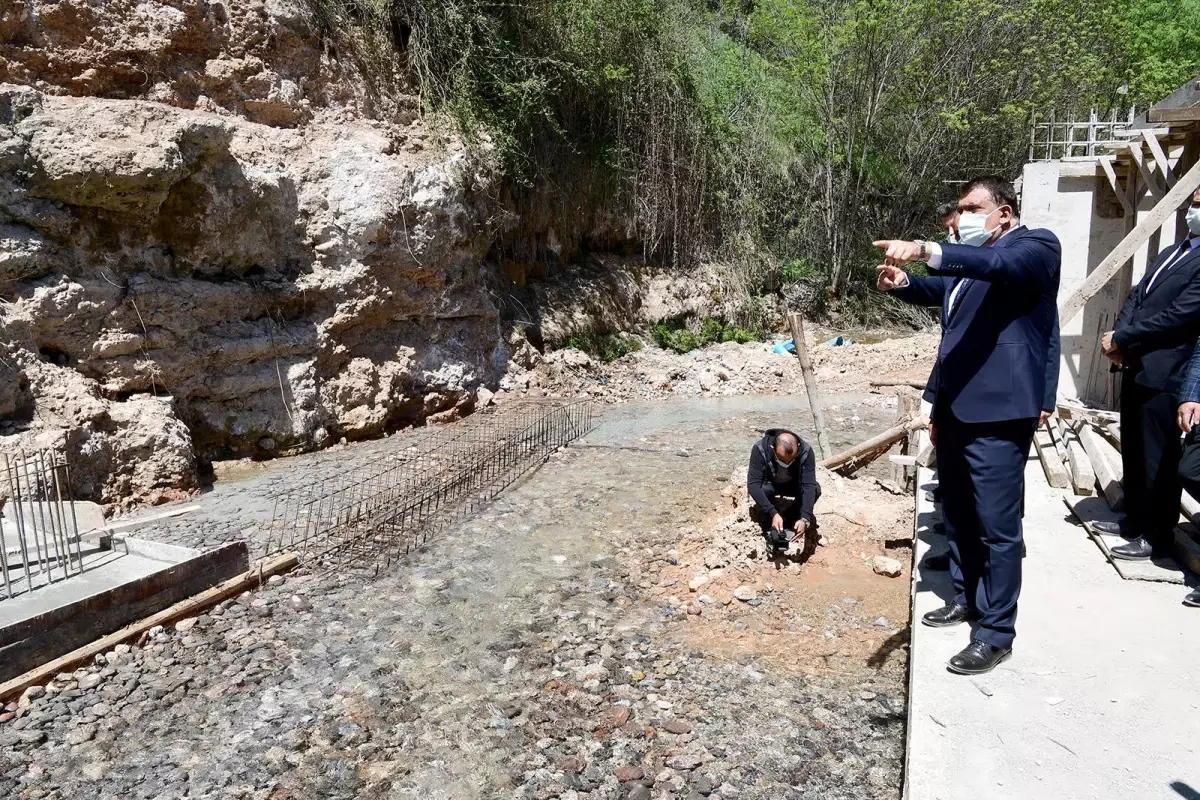 Malatya Büyükşehir Belediyesi 3 yeni su kaynağında çalışmalarını sürdürüyor