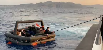Marmaris'te 8 kaçak göçmen kurtarıldı