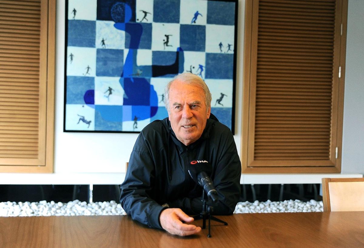 Mustafa Denizli, Altay Kulübünün takımın teknik direktörü olması için yaptığı çağrıya yanıt verdi Açıklaması