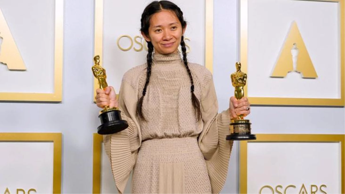 Oscar kazanan Nomadland filminin yönetmeni Chloé Zhao, ülkesi Çin\'de sansüre uğradı